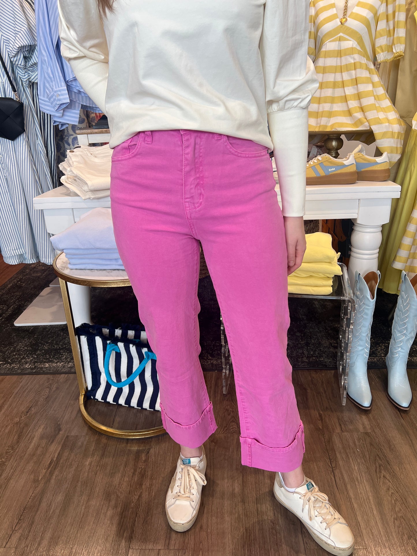 Q2 Jean in Pink